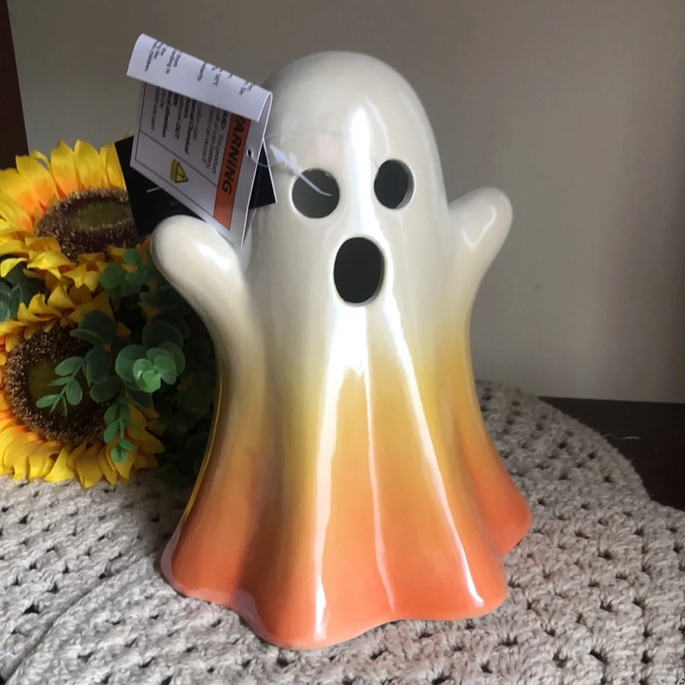 Ceramic LED Ghost Decor - Picture 9 of 9